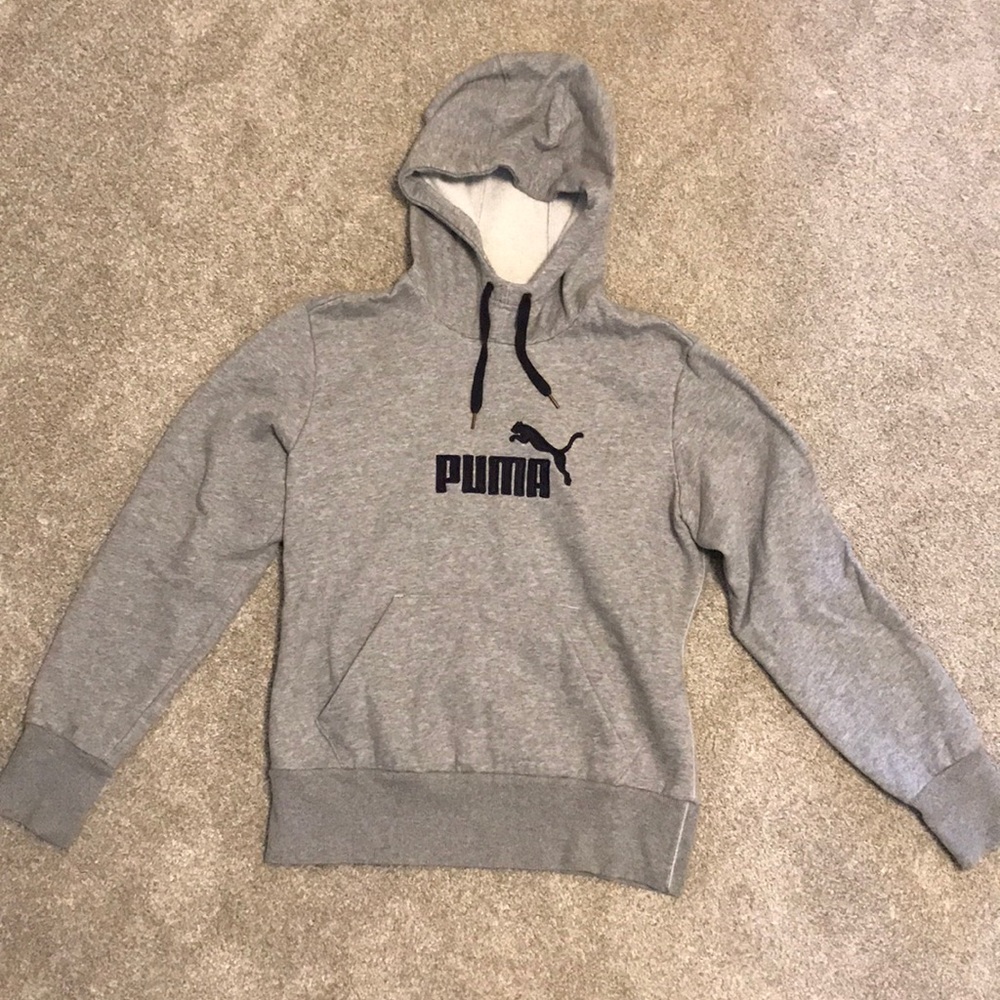Puma grey hooded sweatshirt with front pocket